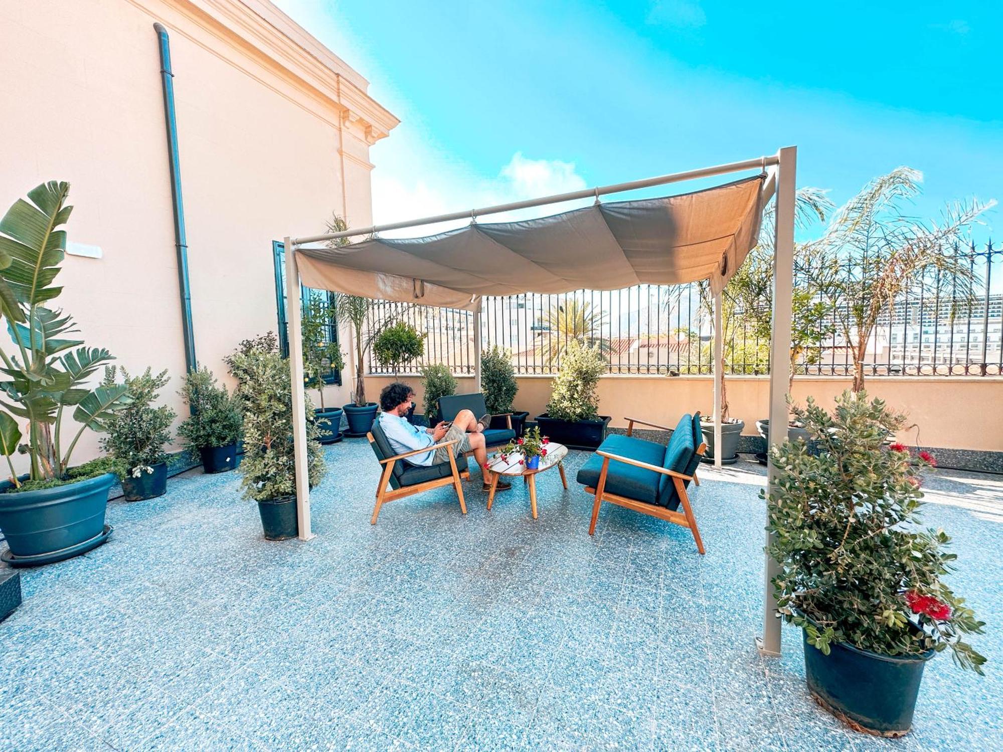 Hostel Ostello Bello Palermo *